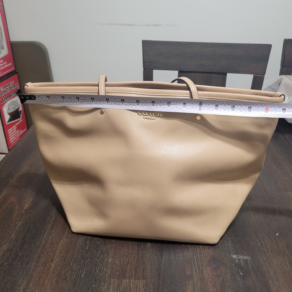Coach‎ Tan Leather Tote Bag - Picture 3 of 14